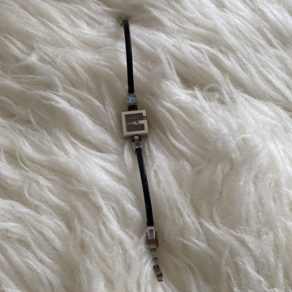 Gucci watch - Picture 7 of 10